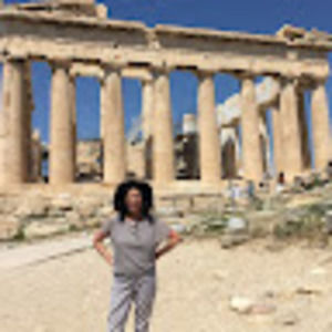 Meet your Posher, Iris